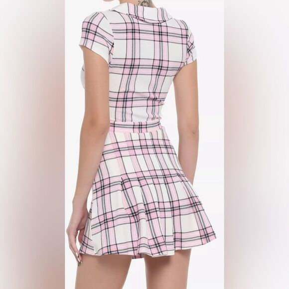 Pink & White Plaid Tie-Front Cutout Dress - Picture 3 of 3